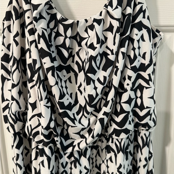 AB Studio Maxi Dress - Picture 3 of 6